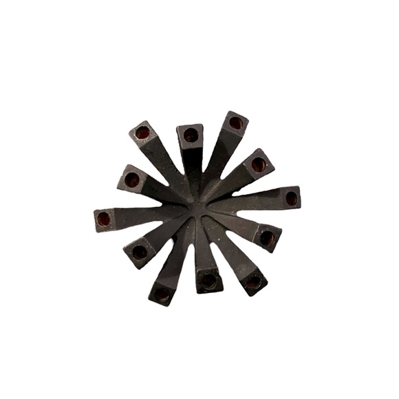 Vintage 1960s Crown Hallmark Japan Cast Iron Candle Holder - Picture 5 of 6